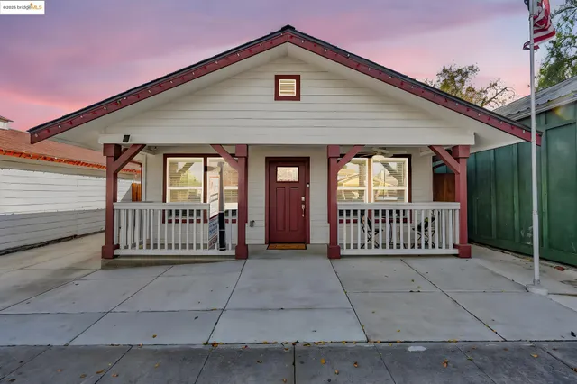 $3,000 | 507 Maple Street, Livermore, CA 94550