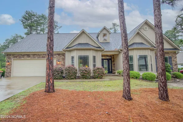 $2,900 | 237 Rothbury Drive, Whispering Pines, NC 28327