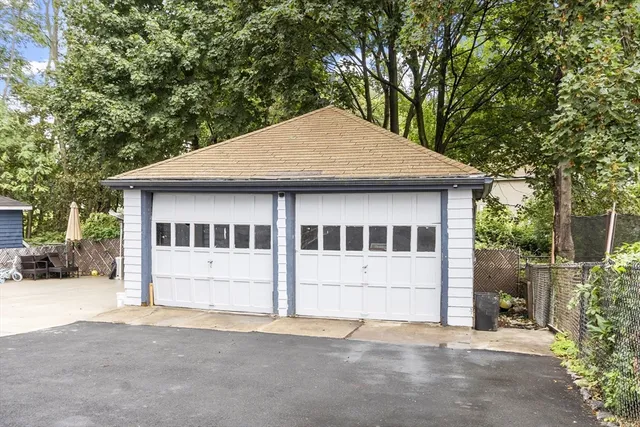 $2,400 | 73 Dearborn Avenue, Unit 1, Lynn, MA 01905