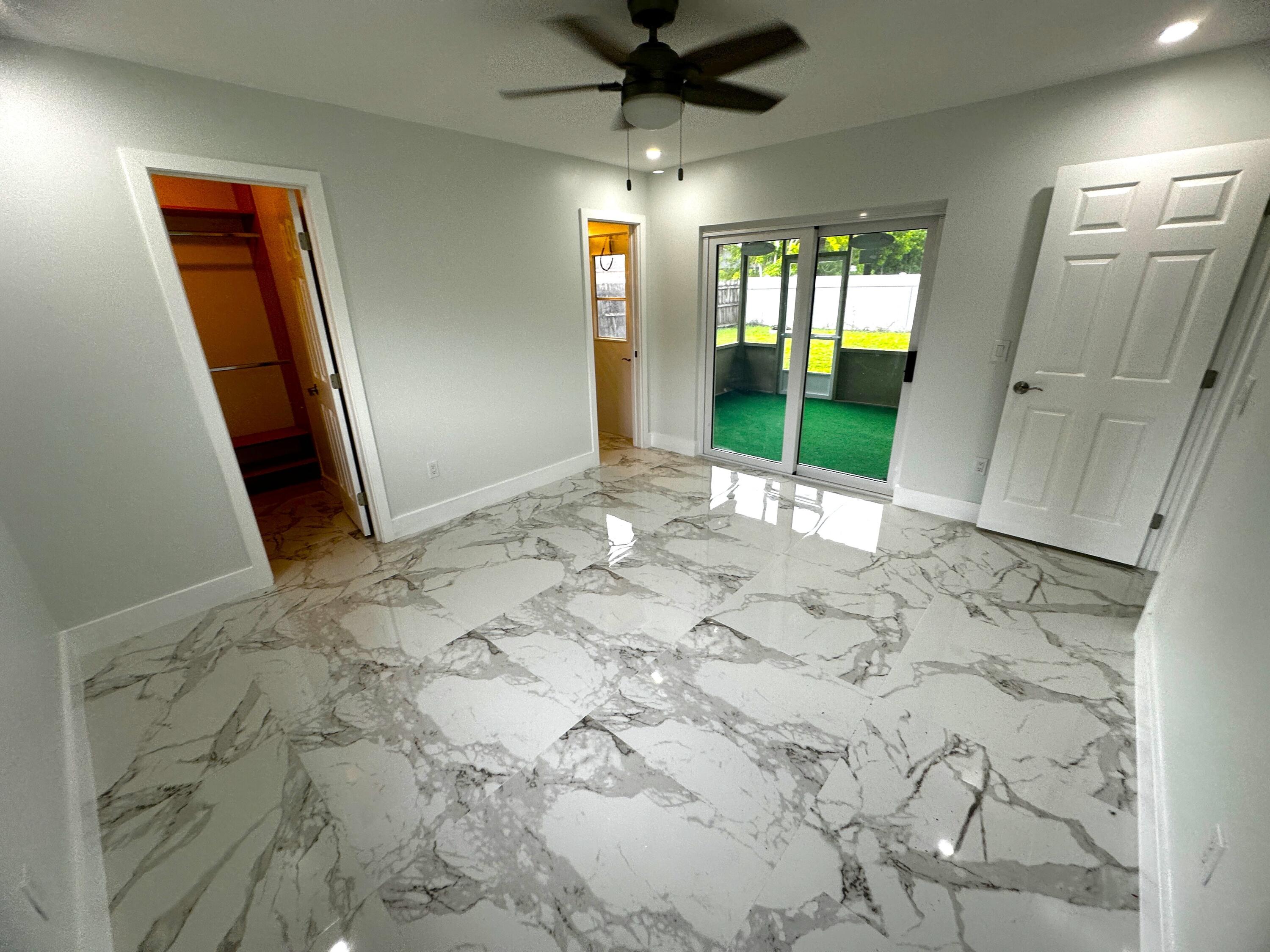 11150 Delta Circle Boca Raton, FL 33428 - Photo 8 of 17