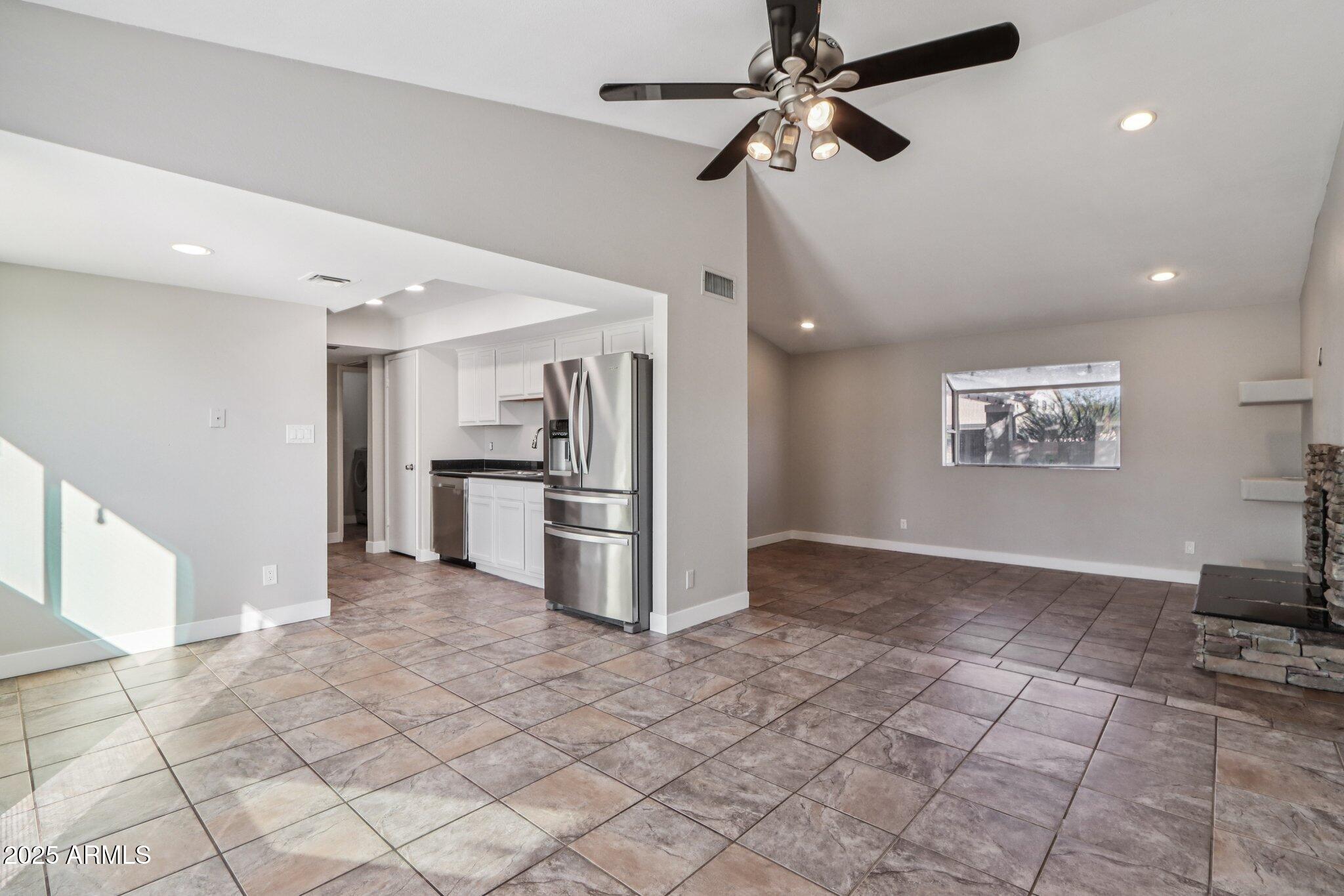 2148 West Inlet Loop Mesa, AZ 85202 - Photo 8 of 40 10-web-or-mls-W Inlet Loop-S3012-008