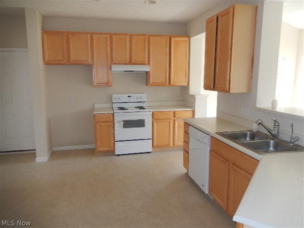 4159 Southwyck Road Uniontown, OH 44685 - Photo 11 of 16 Gallery Image 11