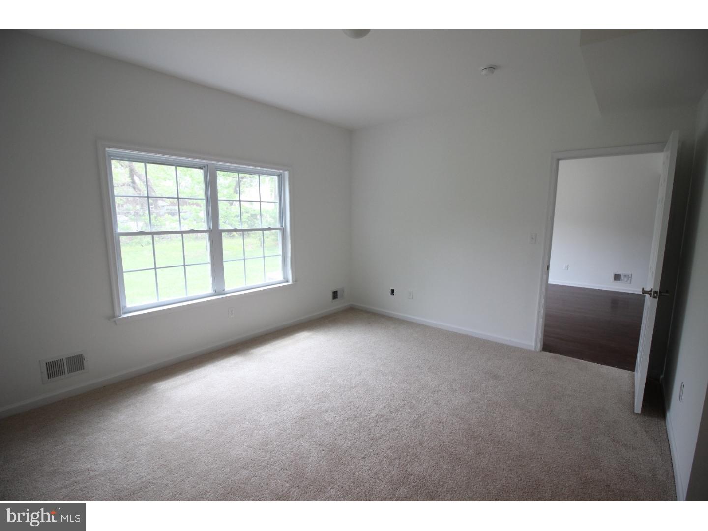 22 Heals Farm Road Burlington, NJ 08016 - Photo 7 of 23 Gallery Image 7