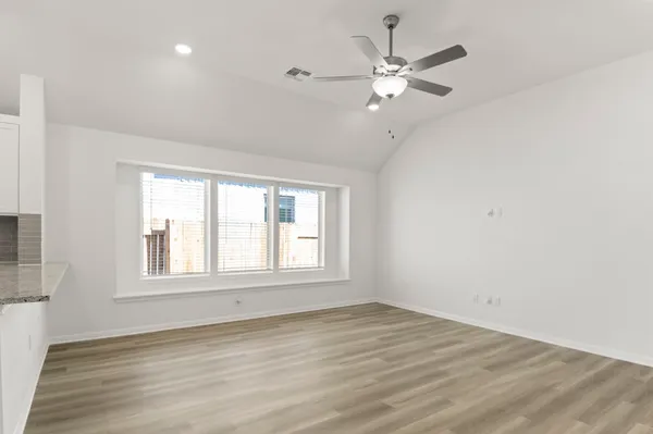 $373,900 | 314 Bay Breeze Drive, Kyle, TX 78640