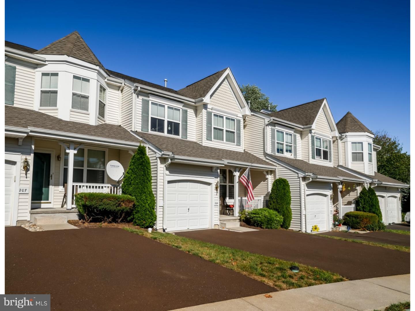 205 Coventry Road Chalfont, PA 18914 - Photo 2 of 25 Gallery Image 2