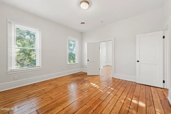 $1,295,000 | 1 Oak Street, Saratoga Springs, NY 12866