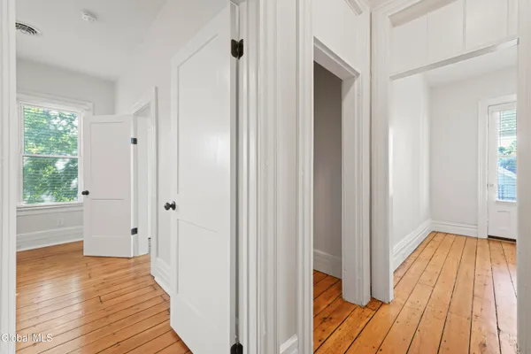 $1,295,000 | 1 Oak Street, Saratoga Springs, NY 12866