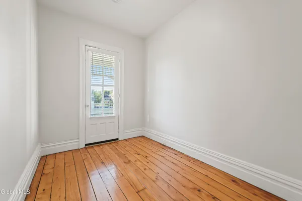 $1,295,000 | 1 Oak Street, Saratoga Springs, NY 12866