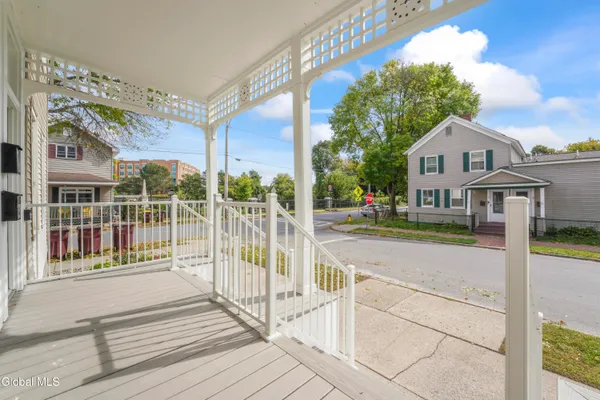 $1,295,000 | 1 Oak Street, Saratoga Springs, NY 12866