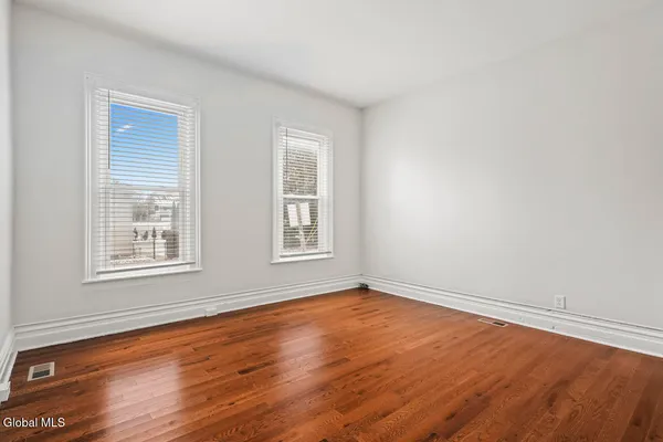 $1,295,000 | 1 Oak Street, Saratoga Springs, NY 12866