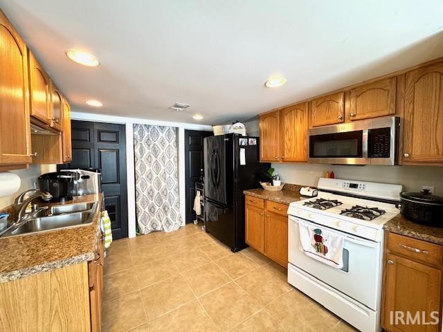 5397 South Elm Street Knox, IN 46534 - Photo 9 of 22