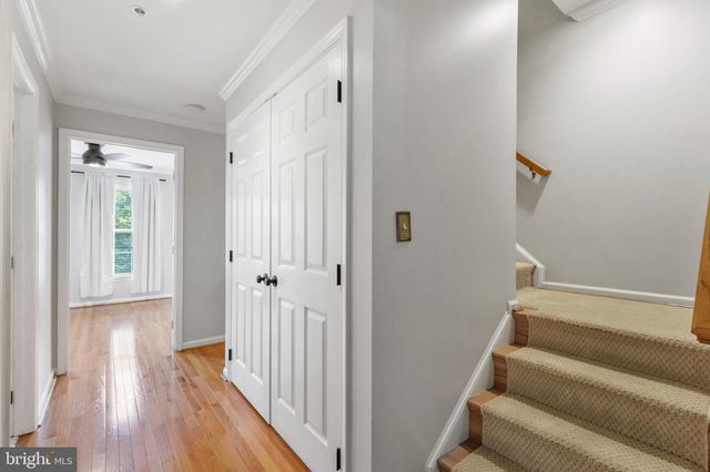 $780,000 | 155 Barrett Place, Alexandria, VA 22304