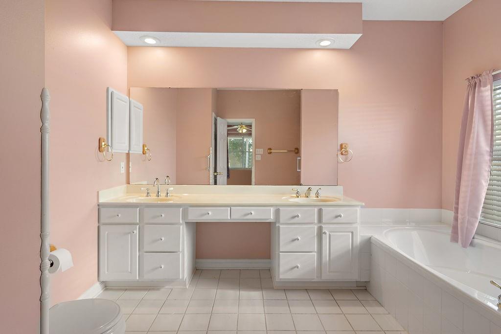 5221 Clearpoint Drive Slidell, LA 70460 - Photo 13 of 19