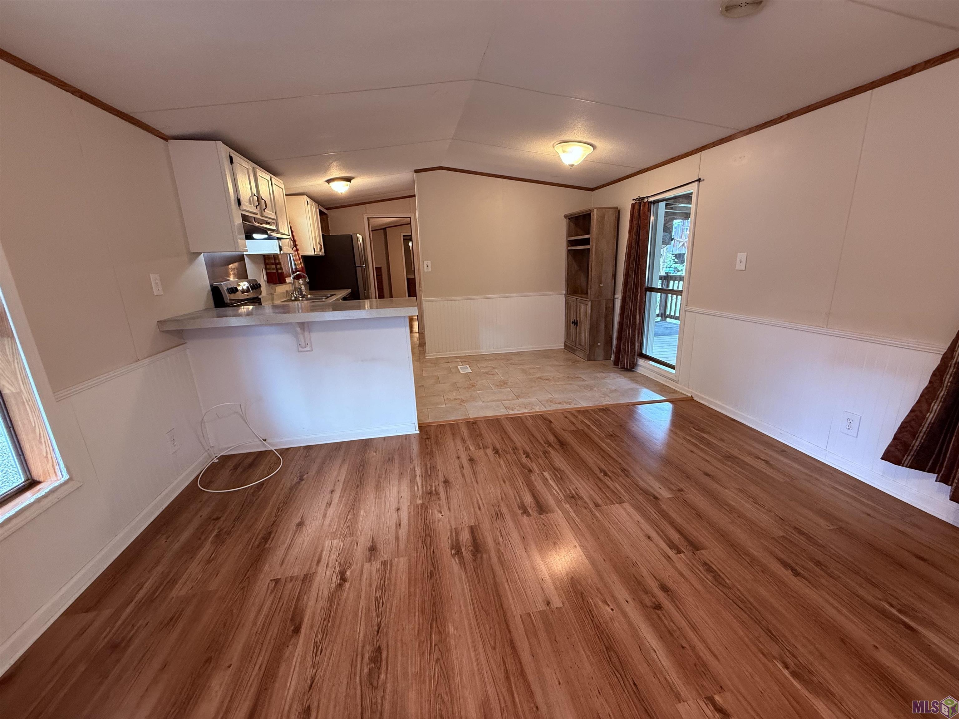 10330 Thibodeaux Road Denham Springs, LA 70706 - Photo 5 of 11 Gallery Image 5