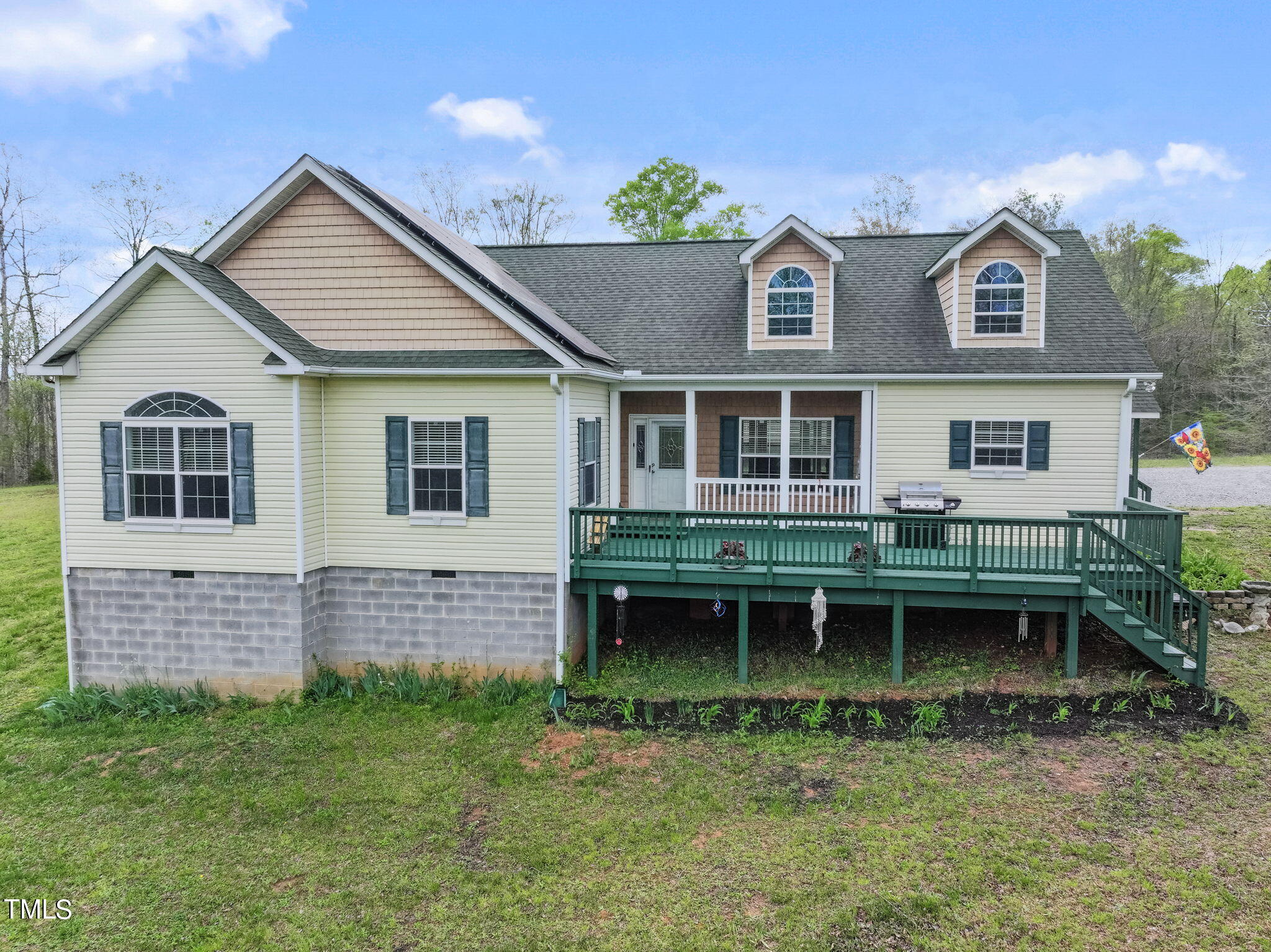 155 Esnon Road Chase City, VA 23924 - Photo 1 of 35 a view of outdoor space yard and balcony