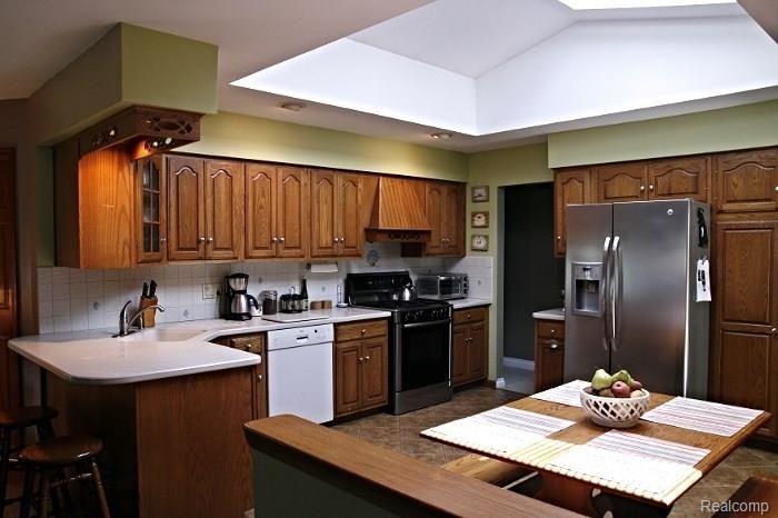 Kitchen3.jpg