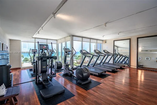 a view of a multi story building