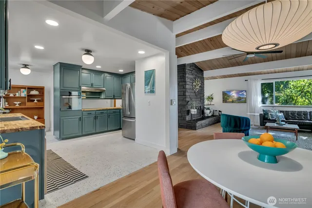 $849,000 | 142 Southwest 142nd Street, Burien, WA 98166