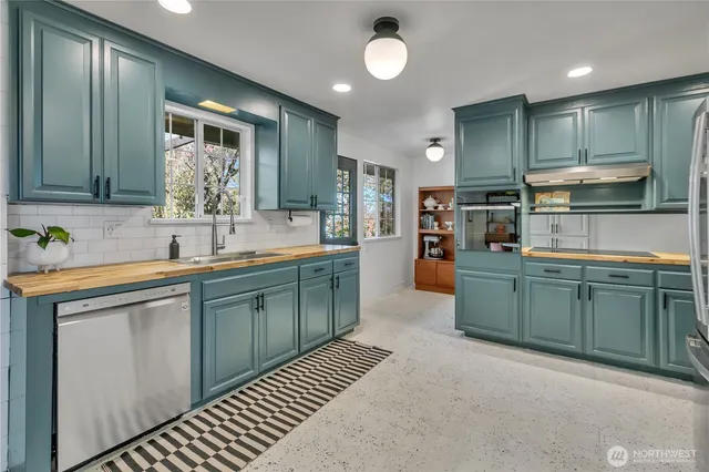 $849,000 | 142 Southwest 142nd Street, Burien, WA 98166