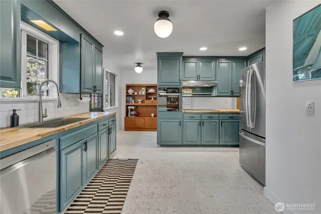 $849,000 | 142 Southwest 142nd Street, Burien, WA 98166