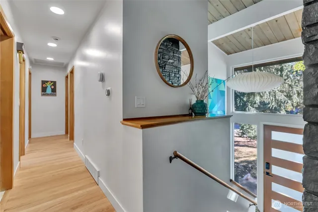 $849,000 | 142 Southwest 142nd Street, Burien, WA 98166