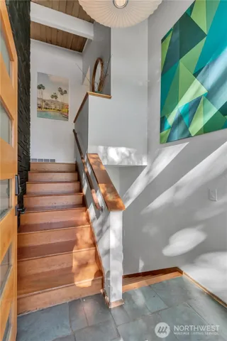 $849,000 | 142 Southwest 142nd Street, Burien, WA 98166