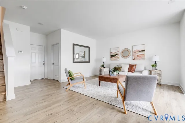 $429,000 | 421 Randolph Vw Drive, Midlothian, VA 23114