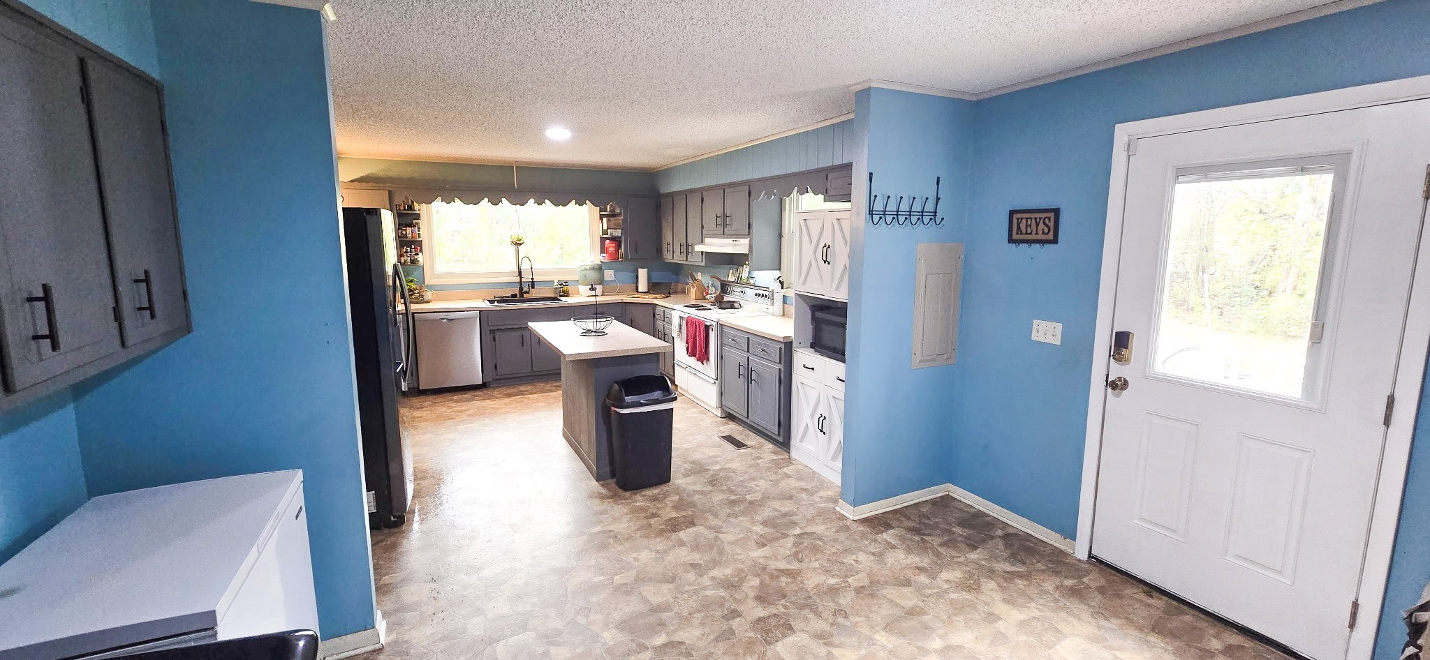 936 Ridge Road Quebeck, TN 38579 - Photo 15 of 32 a view of a dining room with furniture window and outside view