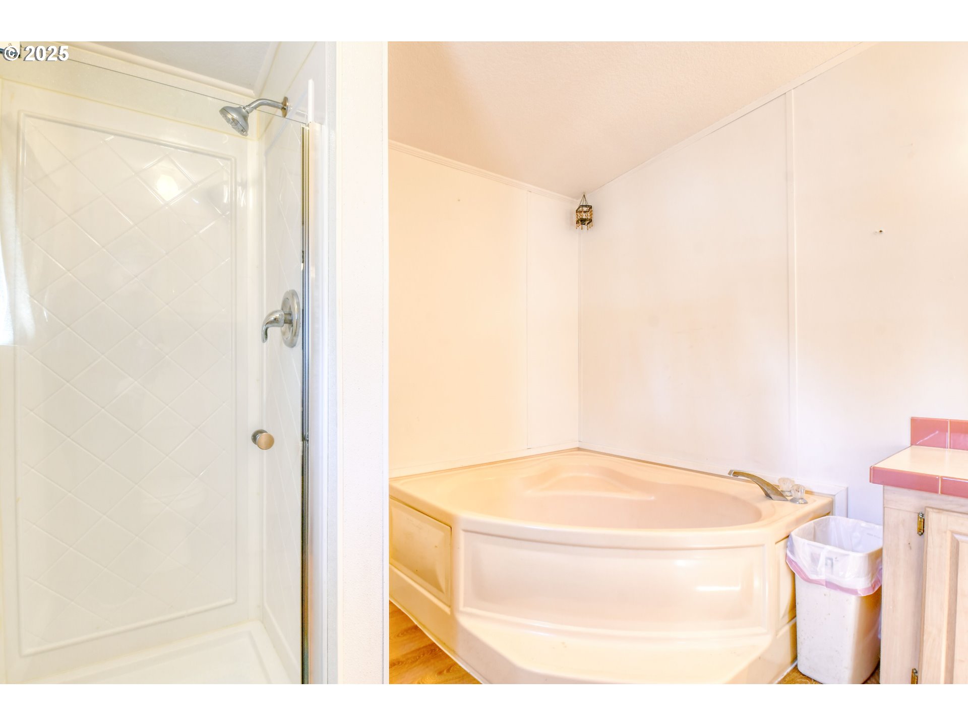 424 East High Street Athena, OR 97813 - Photo 24 of 40 a bathroom with a shower and a toilet