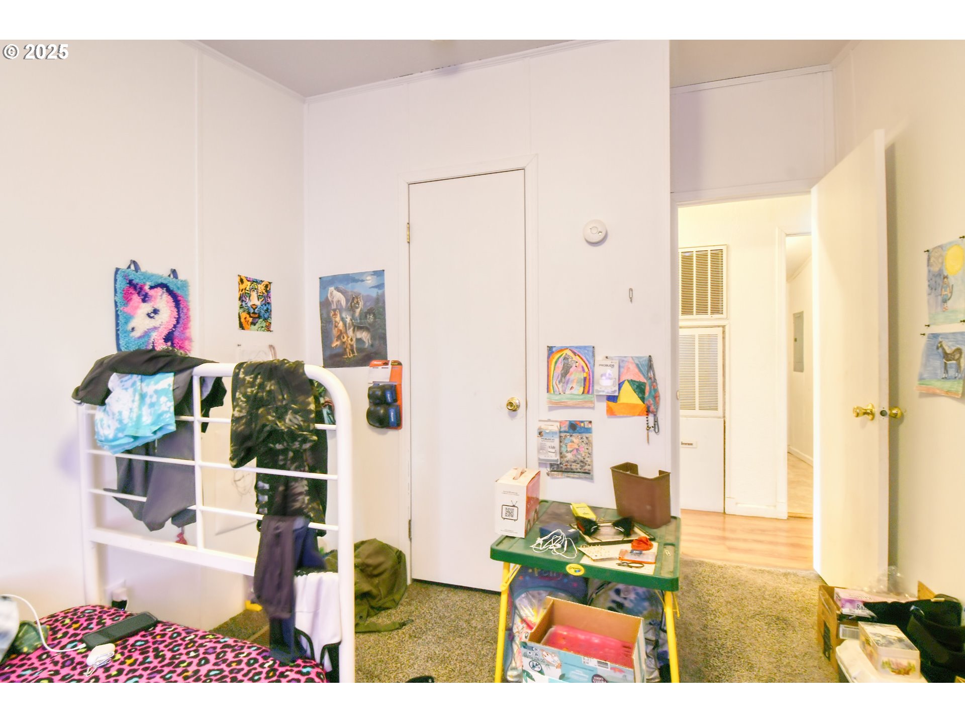 424 East High Street Athena, OR 97813 - Photo 32 of 40 a living room with furniture and a flat screen tv