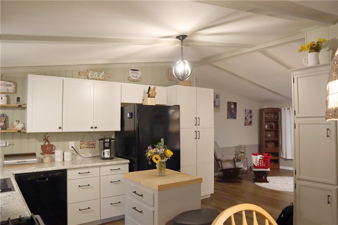 52 Leisure Way Coventry, RI 02816 - Photo 13 of 41 Updated Kitchen