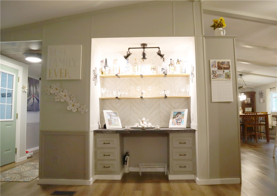 52 Leisure Way Coventry, RI 02816 - Photo 20 of 41 Dry Bar