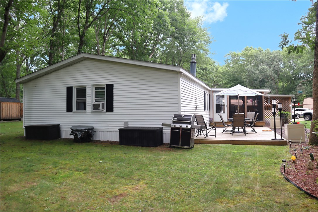 52 Leisure Way Coventry, RI 02816 - Photo 3 of 41 Back of Home