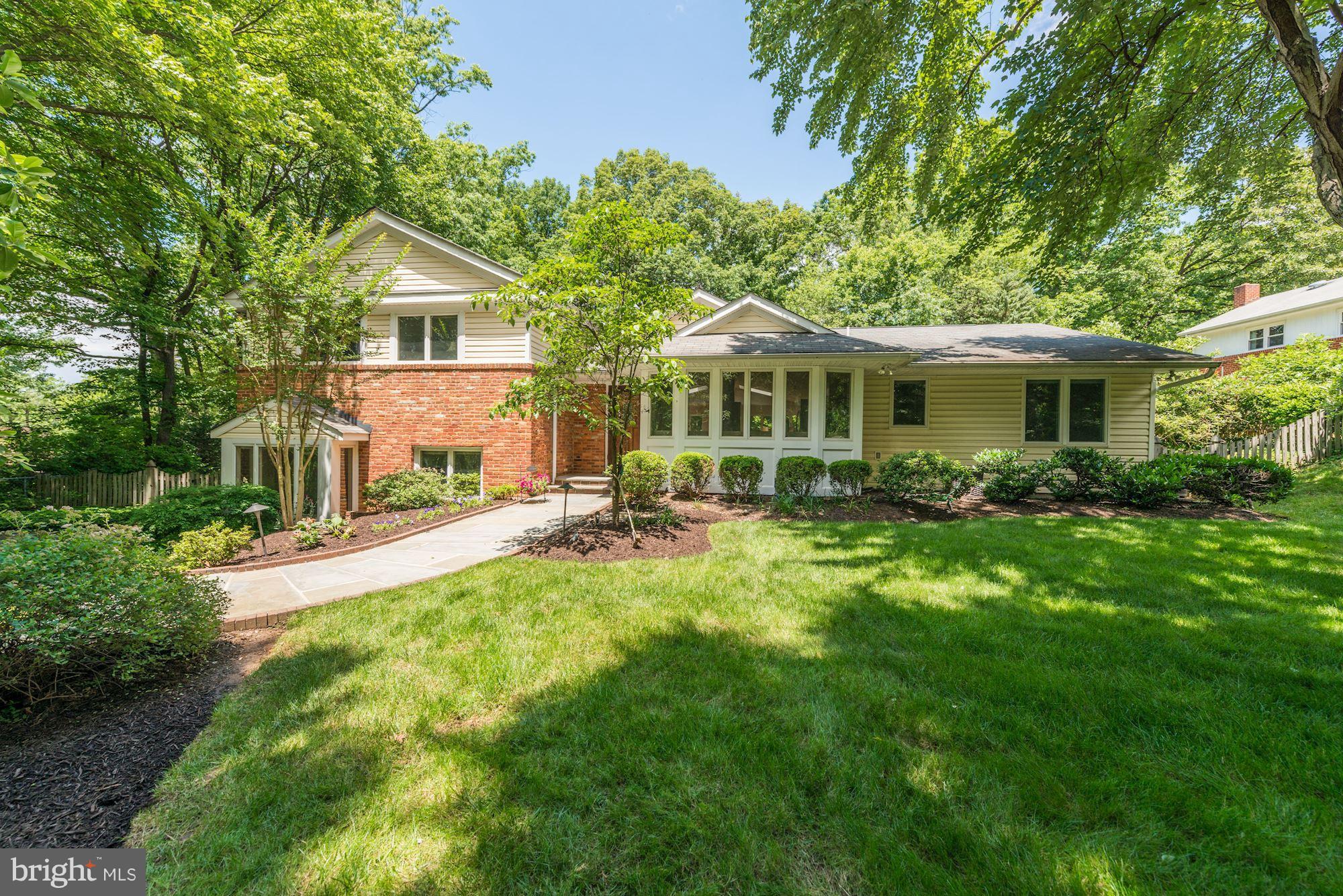 Stunning Custom 4 Level Split