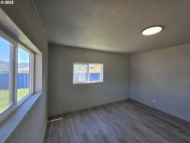 $219,900 | 510 Boyer Road, Riddle, OR 97469