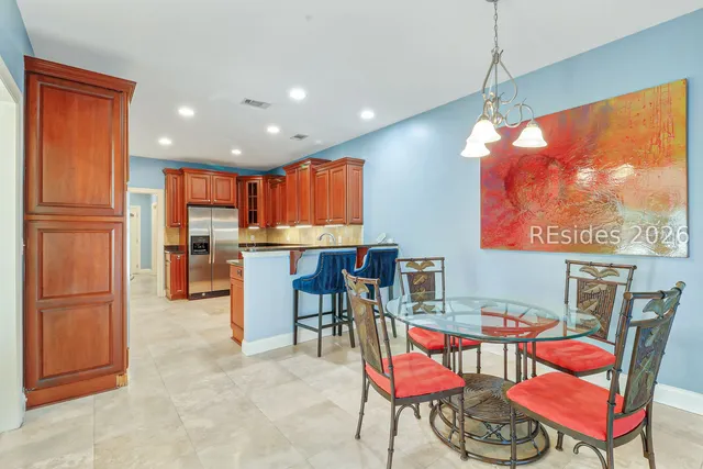 $785,000 | 49 Wax Myrtle Court, Hilton Head Island, SC 29926