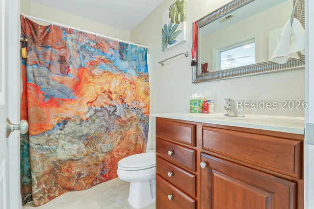 $785,000 | 49 Wax Myrtle Court, Hilton Head Island, SC 29926