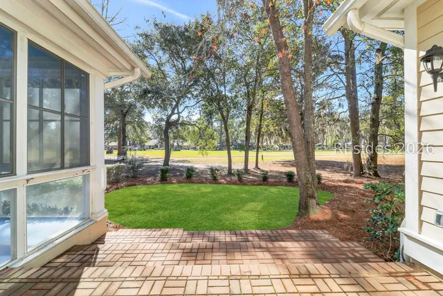 $785,000 | 49 Wax Myrtle Court, Hilton Head Island, SC 29926