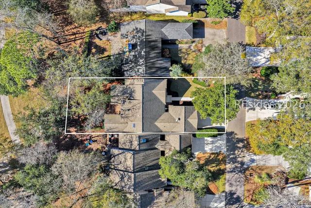 $785,000 | 49 Wax Myrtle Court, Hilton Head Island, SC 29926