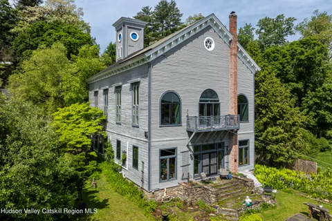 $799,000 | 380 Main Street, New Baltimore, NY 12192