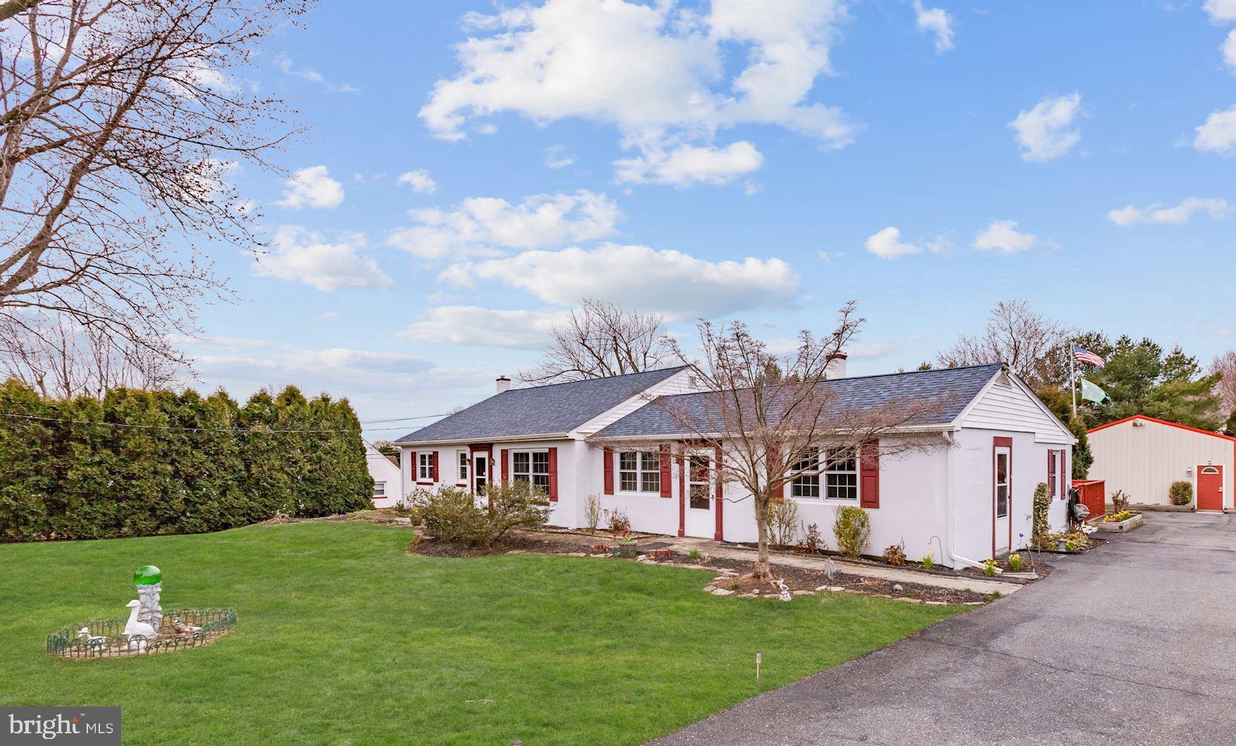 3290 South Manor Road Coatesville, PA 19320 - Photo 2 of 42 Front