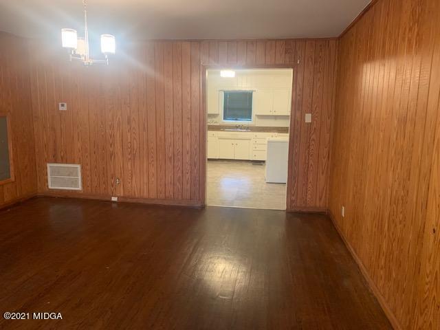 1346 Williamson Road Macon, GA 31206 - Photo 3 of 13 1346Williamsonliv1