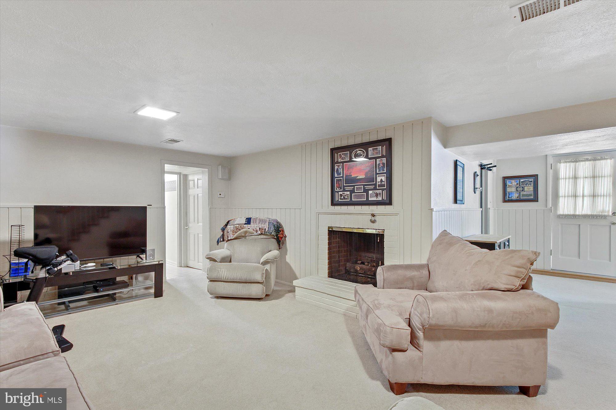 1279 Southern Road York, PA 17403 - Photo 21 of 28 Gallery Image 21