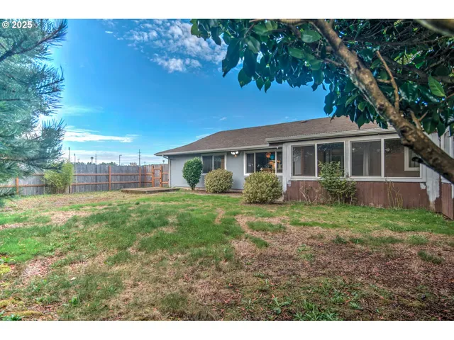 a view of house with outdoor space