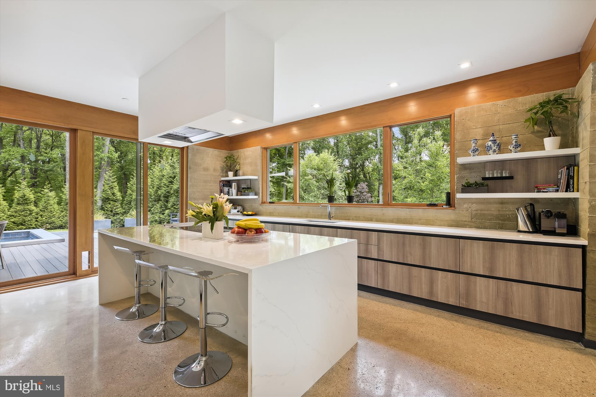 917 Sahlin Farm Road Annapolis, MD 21401 - Photo 13 of 50 Kitchen