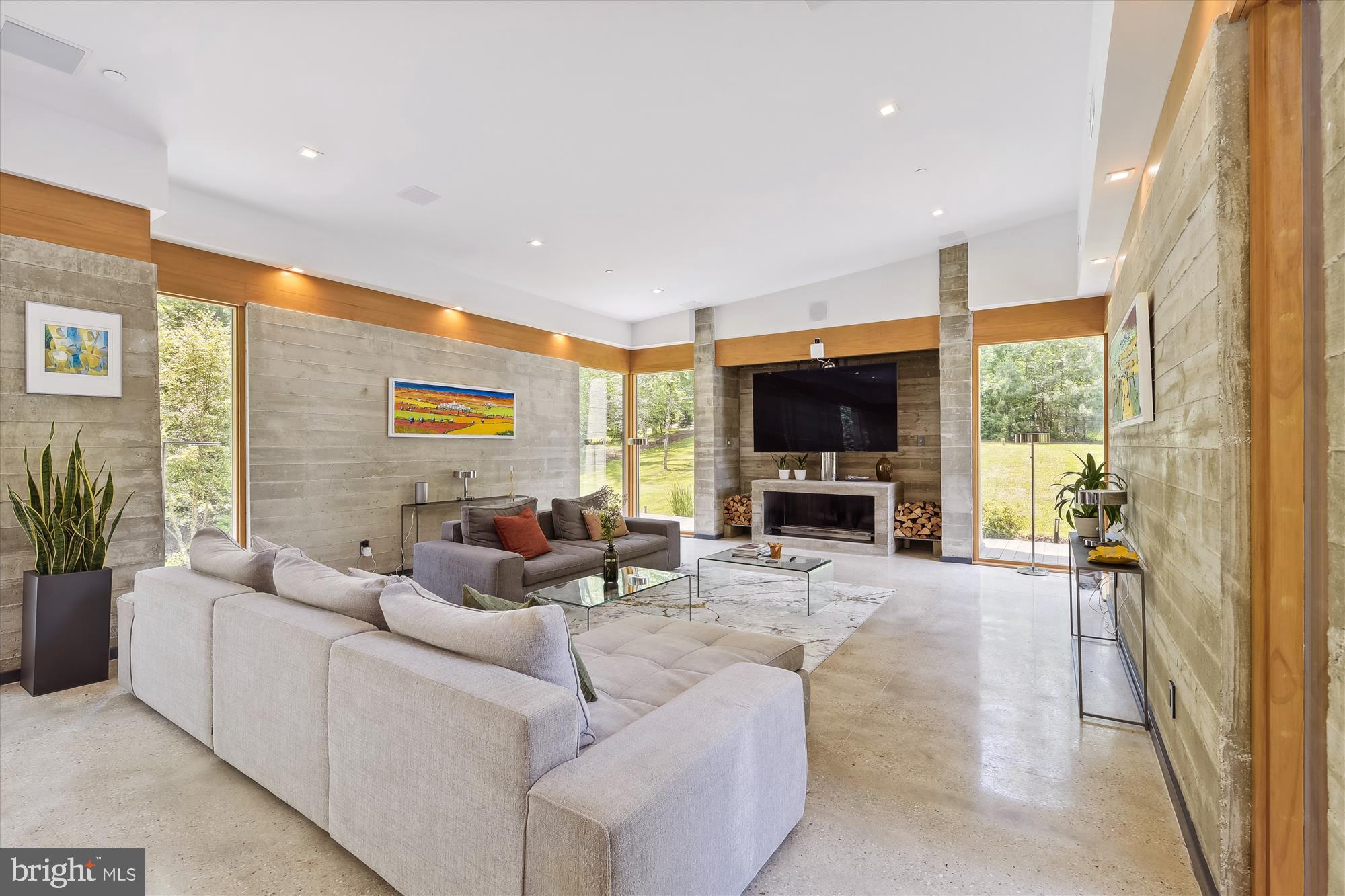917 Sahlin Farm Road Annapolis, MD 21401 - Photo 19 of 50 Living Room