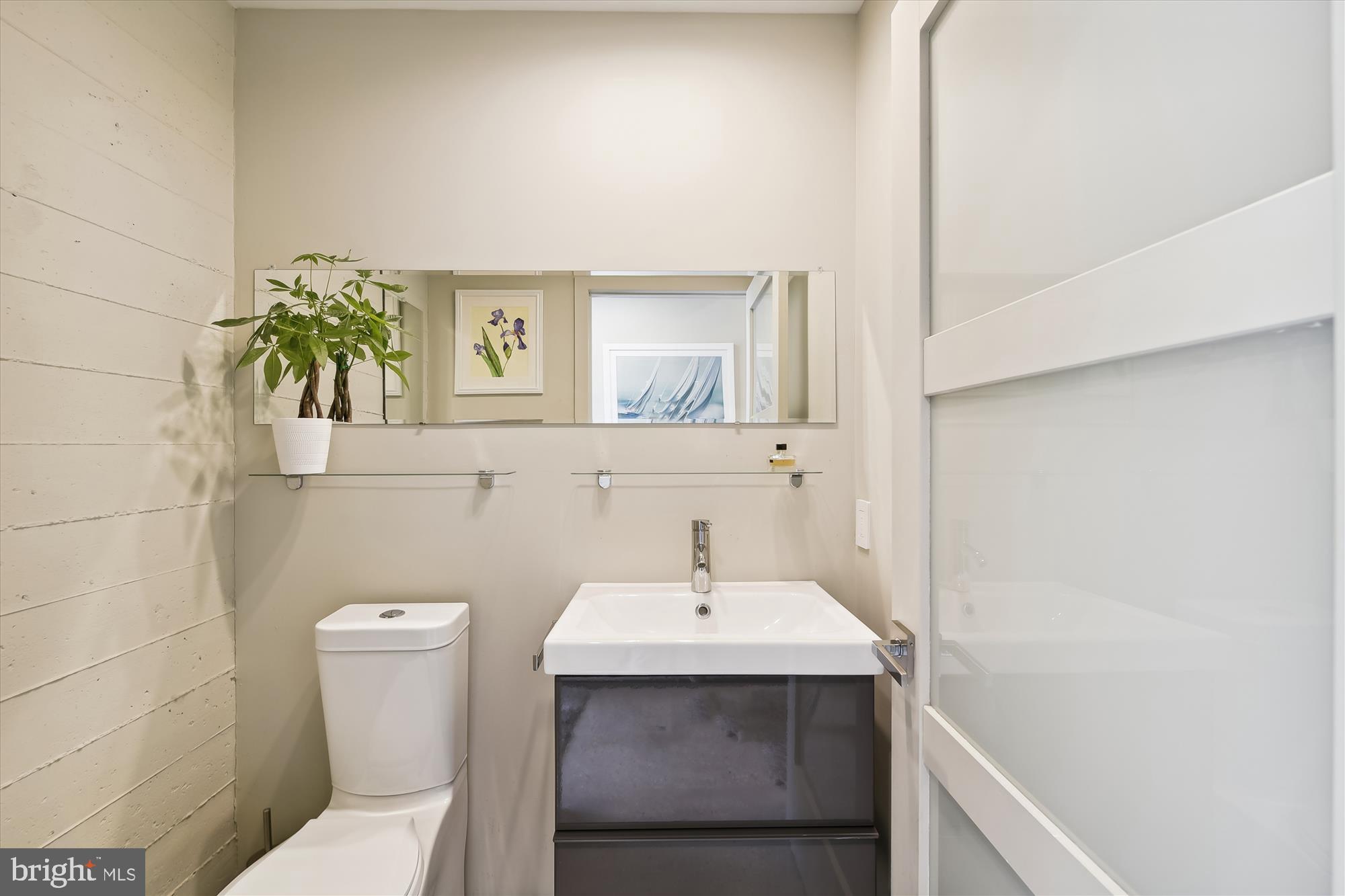 917 Sahlin Farm Road Annapolis, MD 21401 - Photo 25 of 50 Powder Room