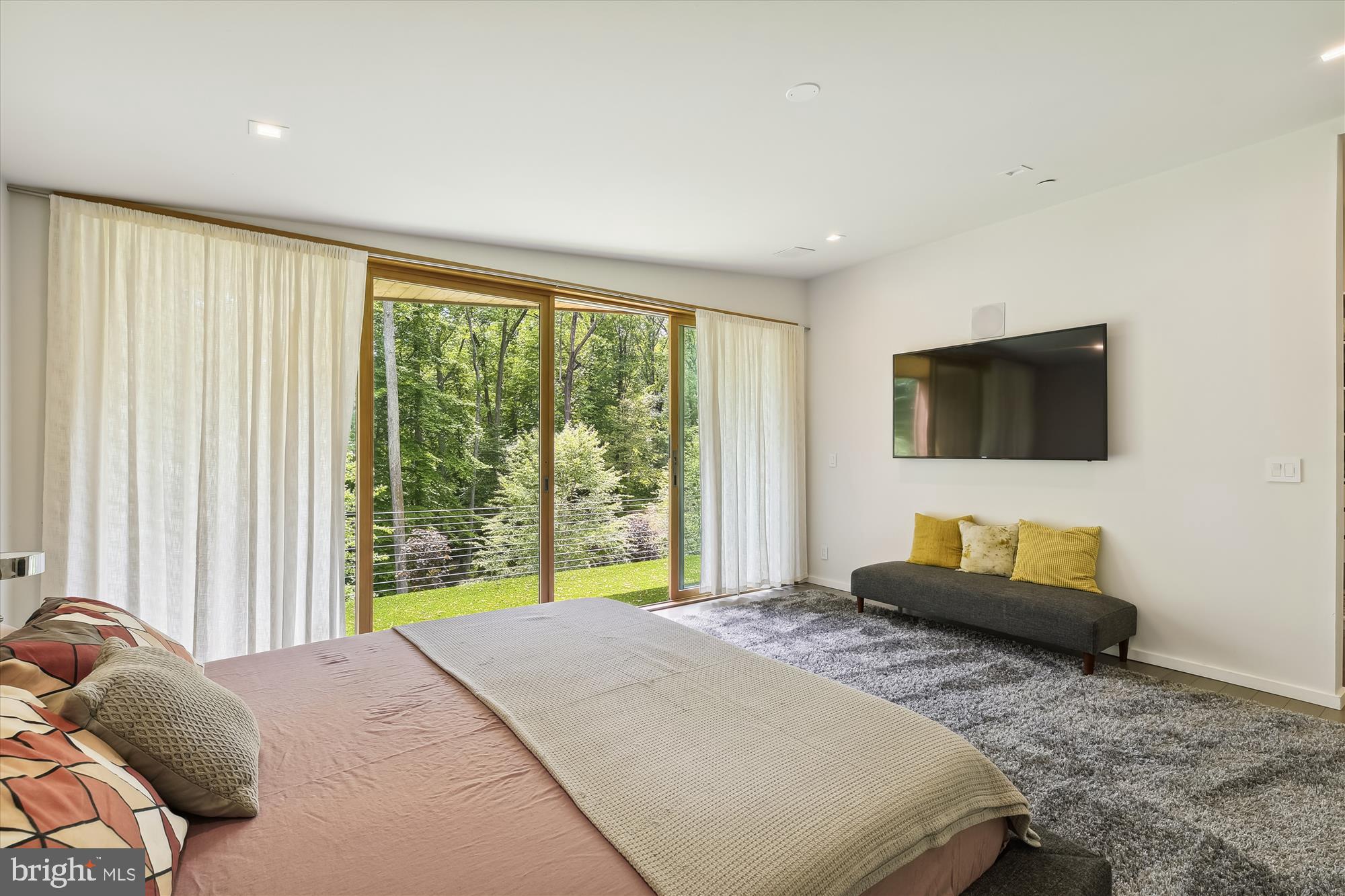 917 Sahlin Farm Road Annapolis, MD 21401 - Photo 32 of 50 Primary Bedroom