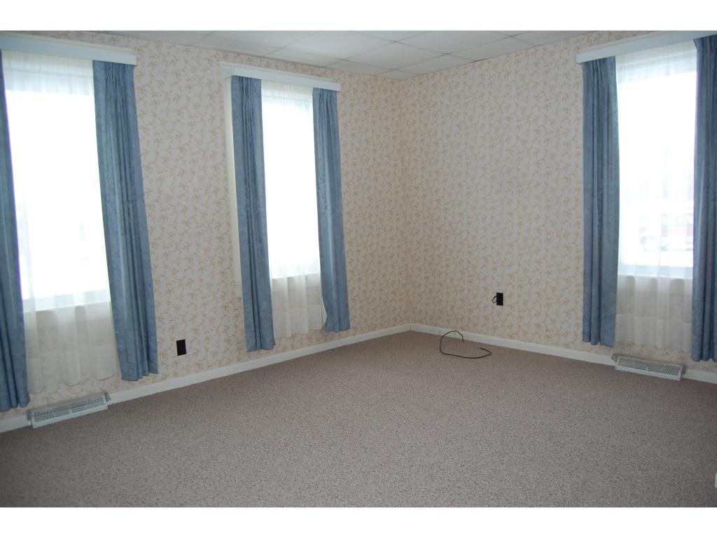 603 Portland Street Rochester, NH 03867 - Photo 12 of 21