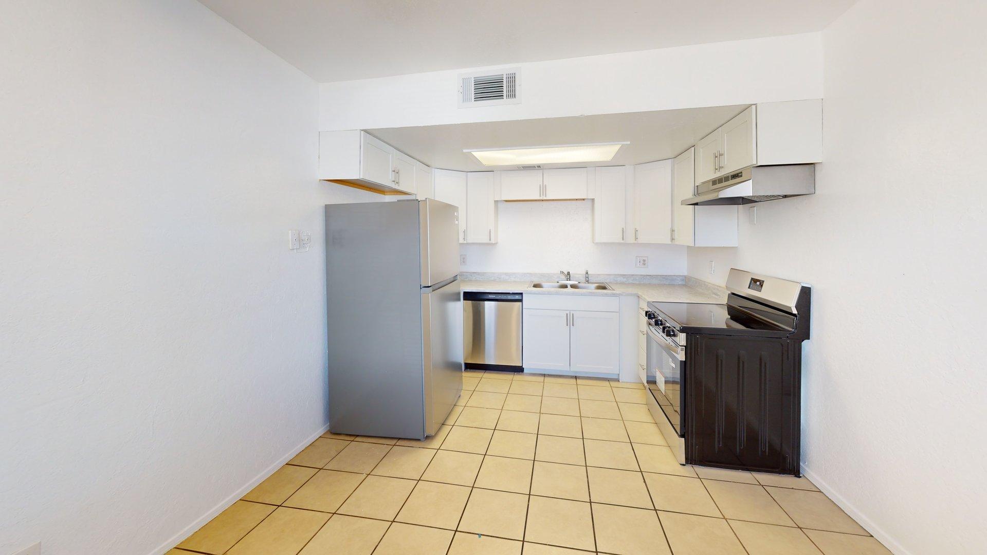 1000 Meadowlark Court Southeast Rio Rancho, NM 87124 - Photo 3 of 25 Gallery Image 3